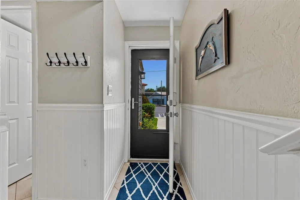 65 BEACH LANE Crystal River, FL 34429
