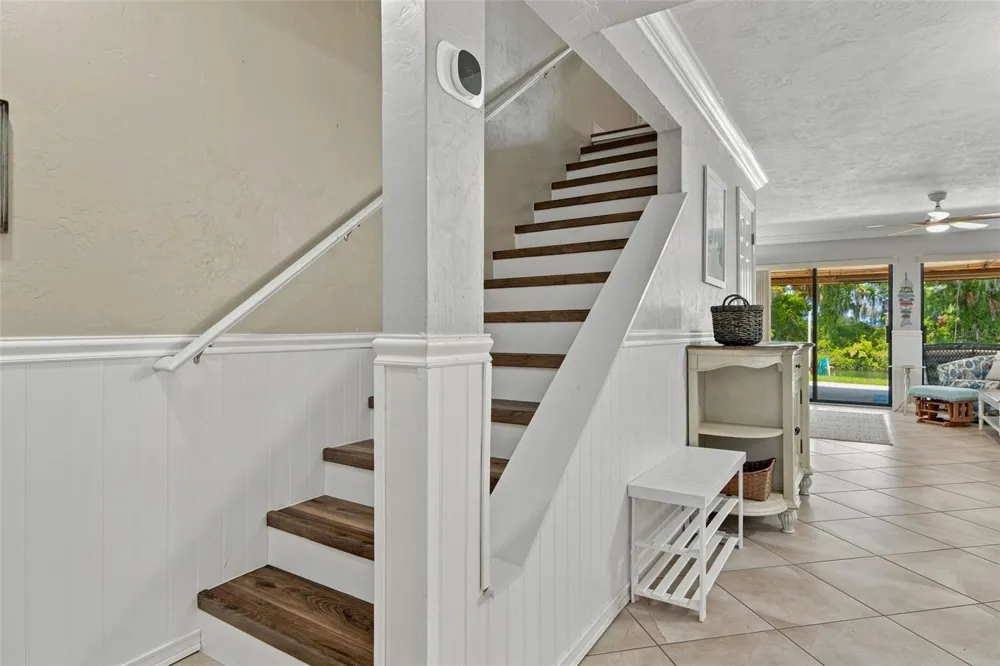65 BEACH LANE Crystal River, FL 34429