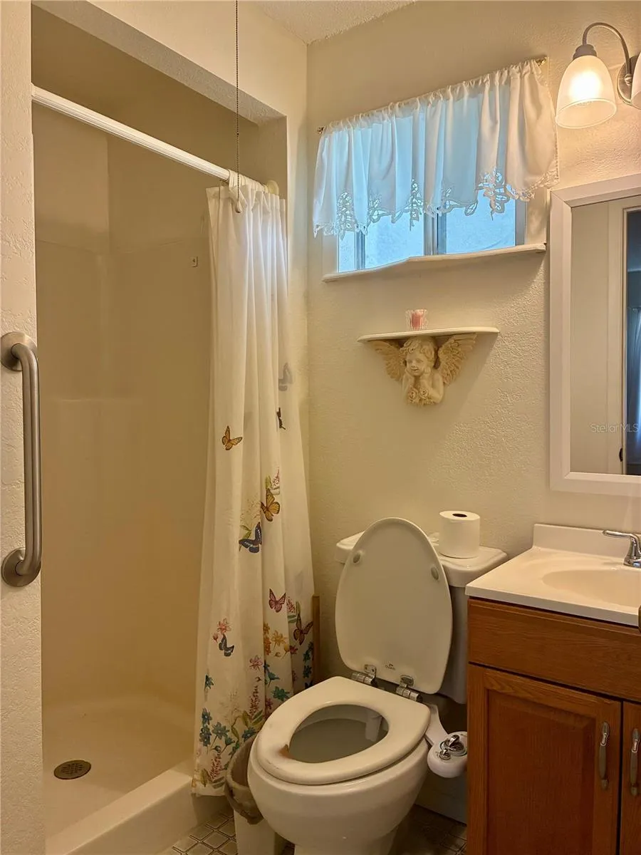 17620 CHORVAT AVENUE Spring Hill, FL 34610