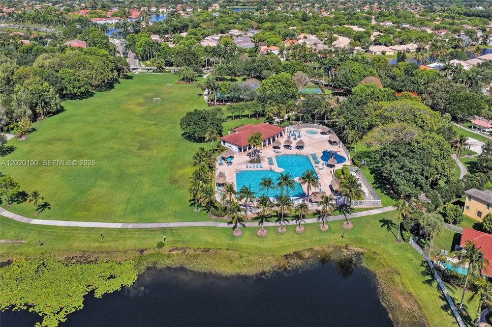 4452 Stone Ridge Way Weston, FL 33331