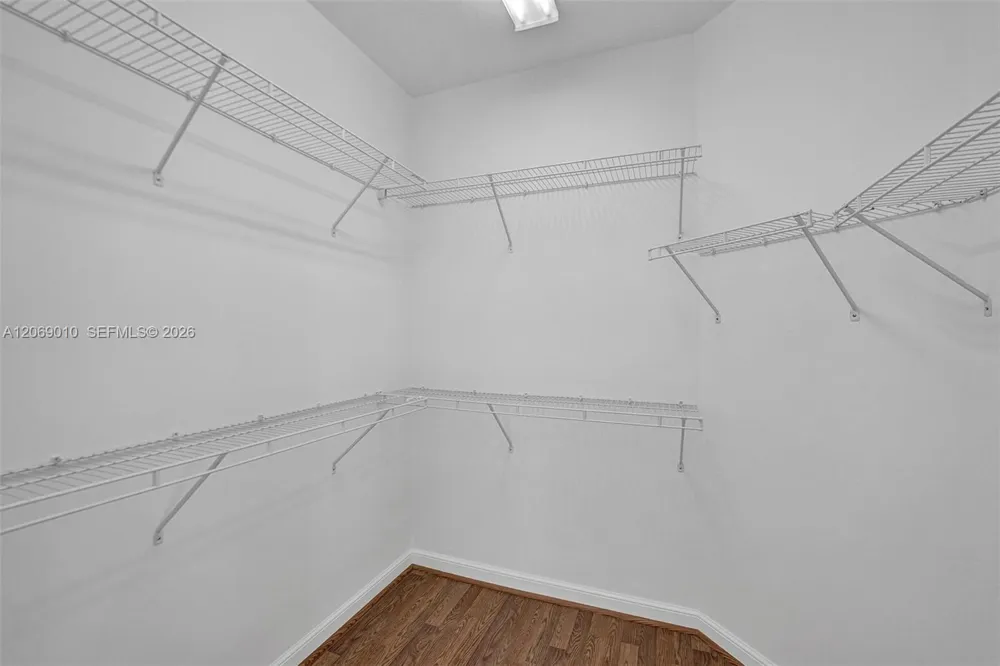 2925 NW 126th Ave #1-320 Sunrise, FL 33323