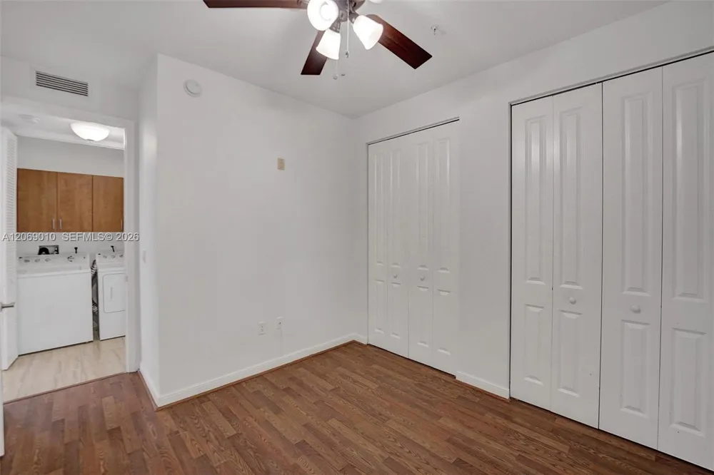 2925 NW 126th Ave #1-320 Sunrise, FL 33323