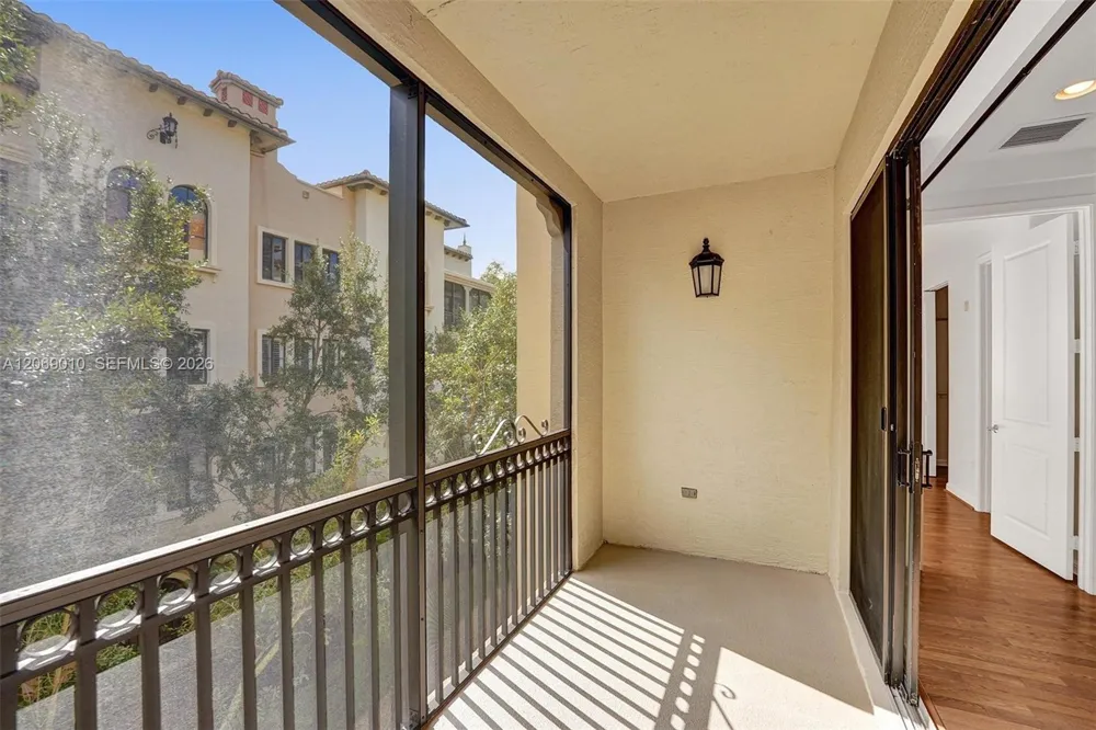 2925 NW 126th Ave #1-320 Sunrise, FL 33323