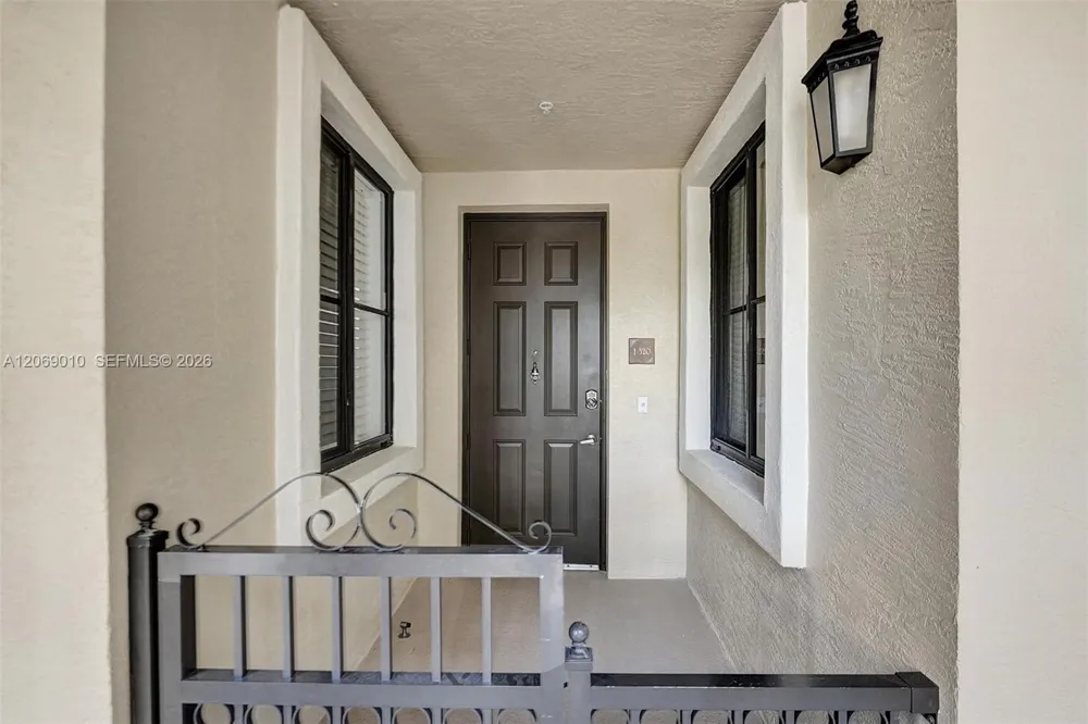 2925 NW 126th Ave #1-320 Sunrise, FL 33323