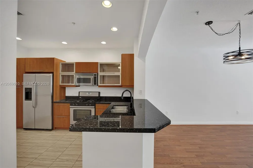 2925 NW 126th Ave #1-320 Sunrise, FL 33323