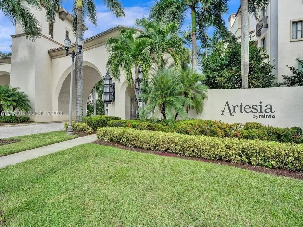 2925 NW 126th Ave #1-320 Sunrise, FL 33323