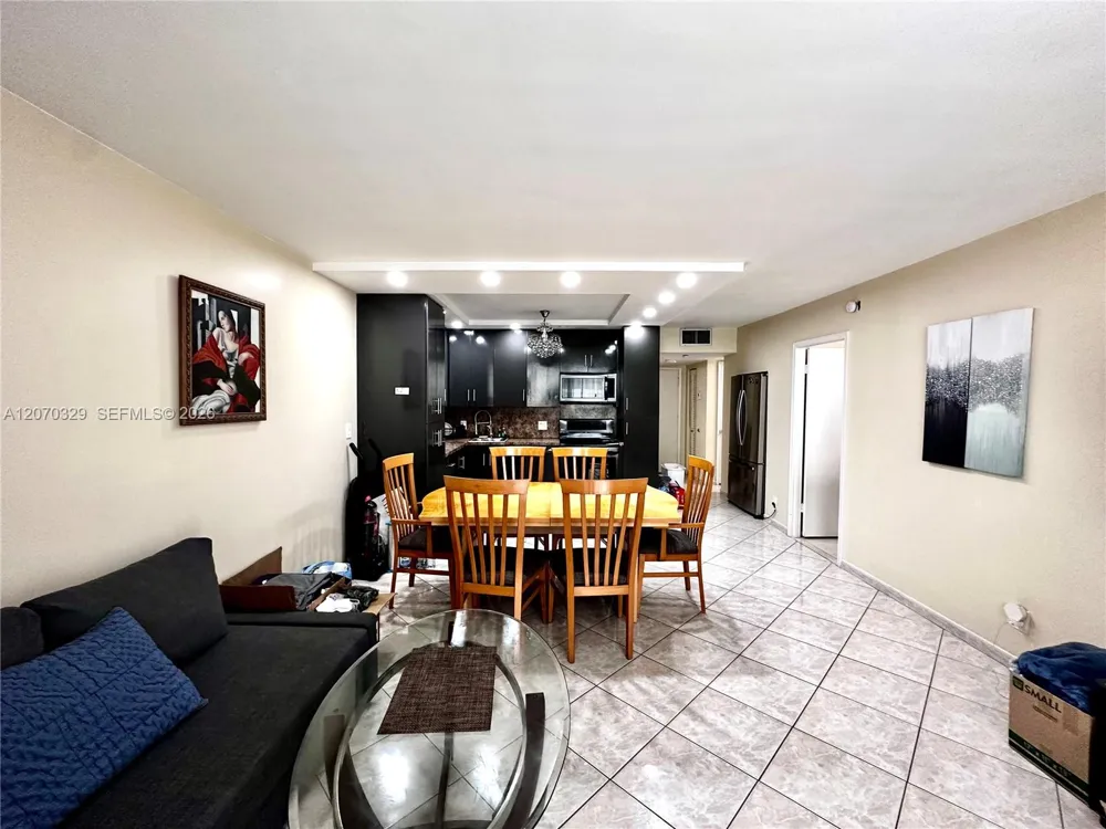 1817 S Ocean Dr #823 Hallandale Beach, FL 33009