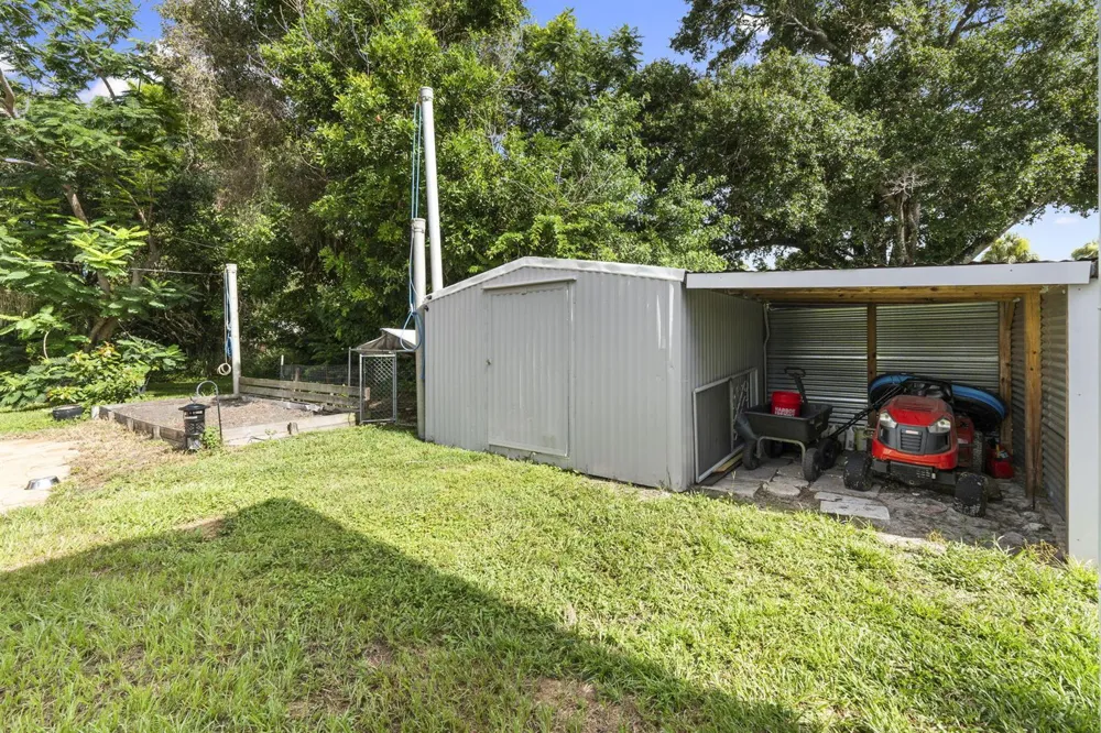 1126 Pine Avenue Fort Pierce, FL 34982