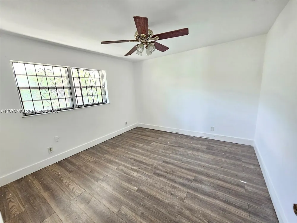 2119 NW 64th St #2119 Miami, FL 33147
