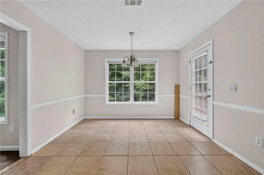 3410 Garden Mist Circle Auburn, GA 30011