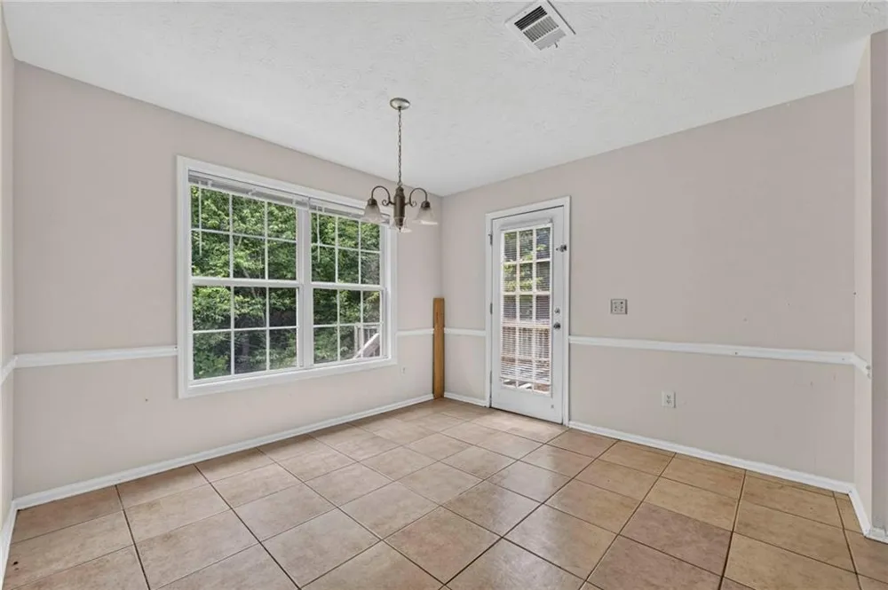 3410 Garden Mist Circle Auburn, GA 30011