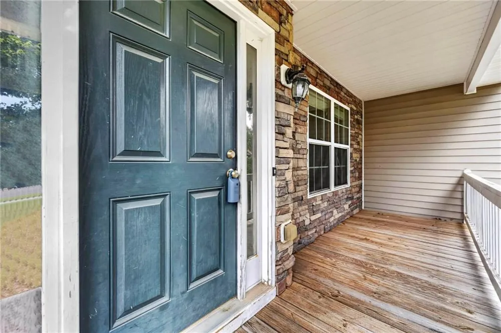 3410 Garden Mist Circle Auburn, GA 30011
