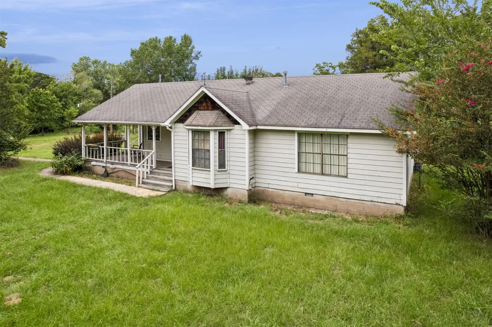 27628 County Road 1470 Allen, OK 74825