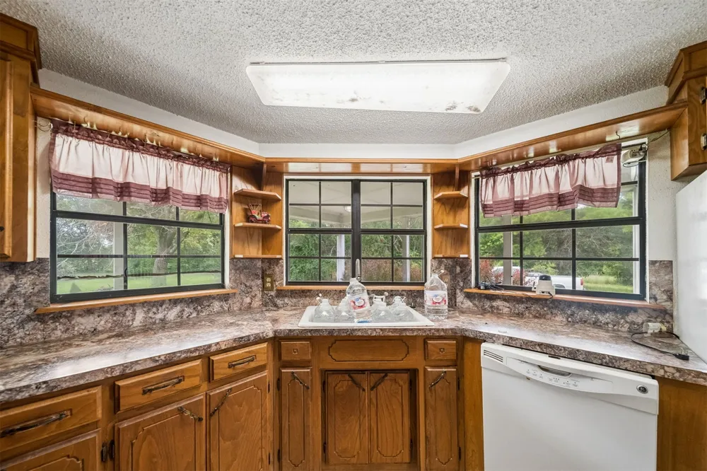 27628 County Road 1470 Allen, OK 74825