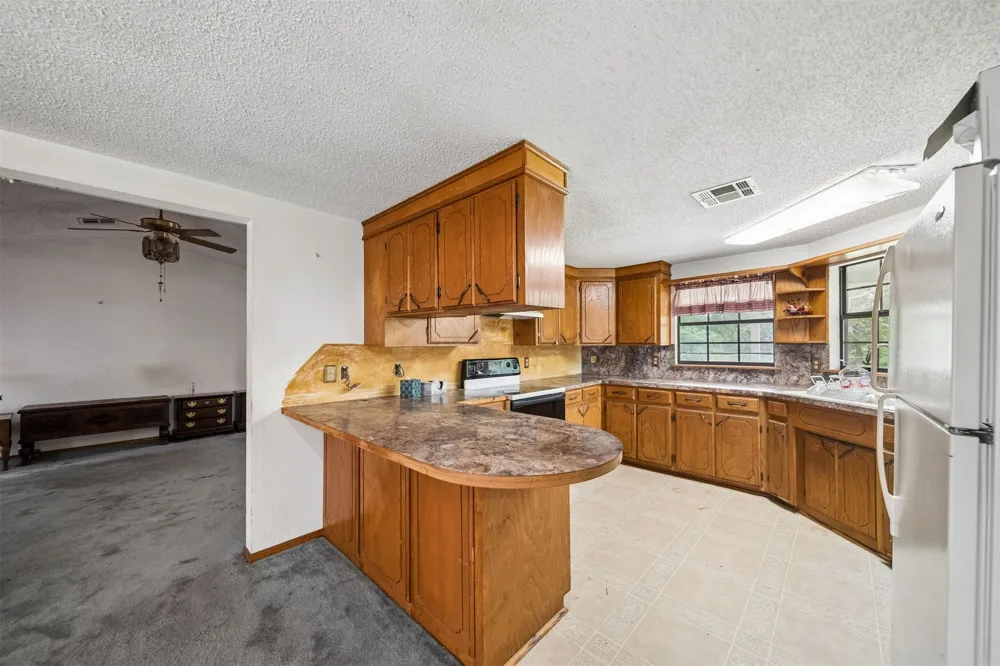 27628 County Road 1470 Allen, OK 74825
