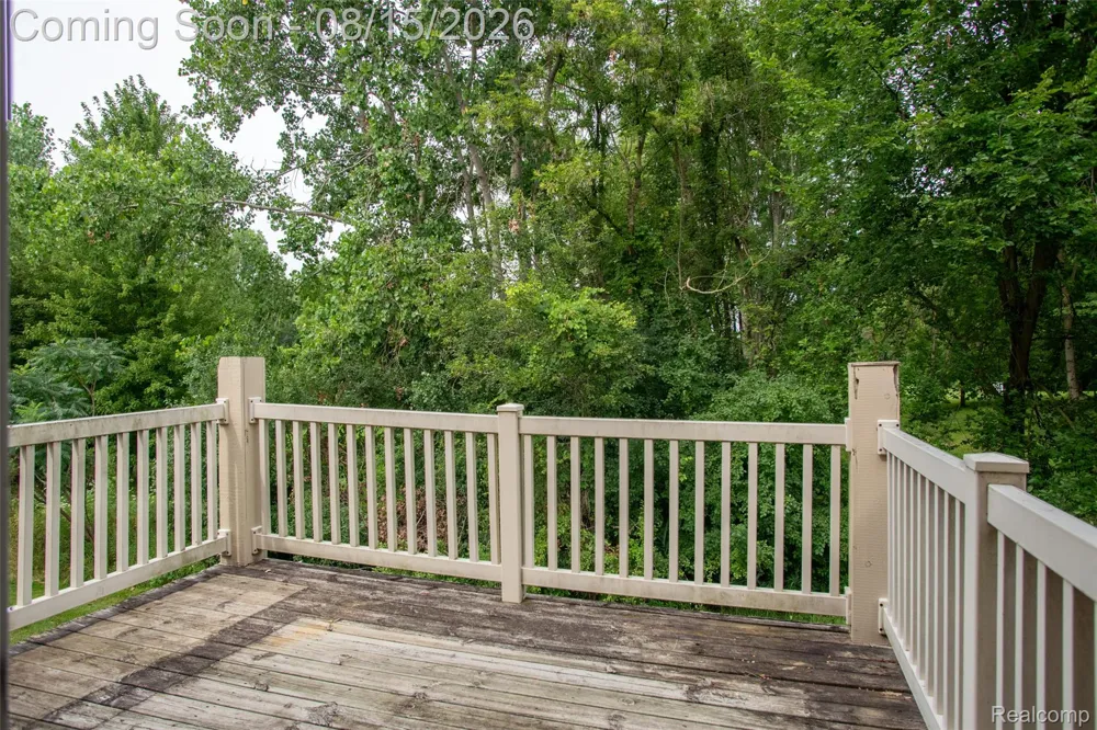 361 Marigold Circle Westland City, MI 48185