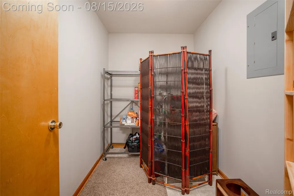 361 Marigold Circle Westland City, MI 48185