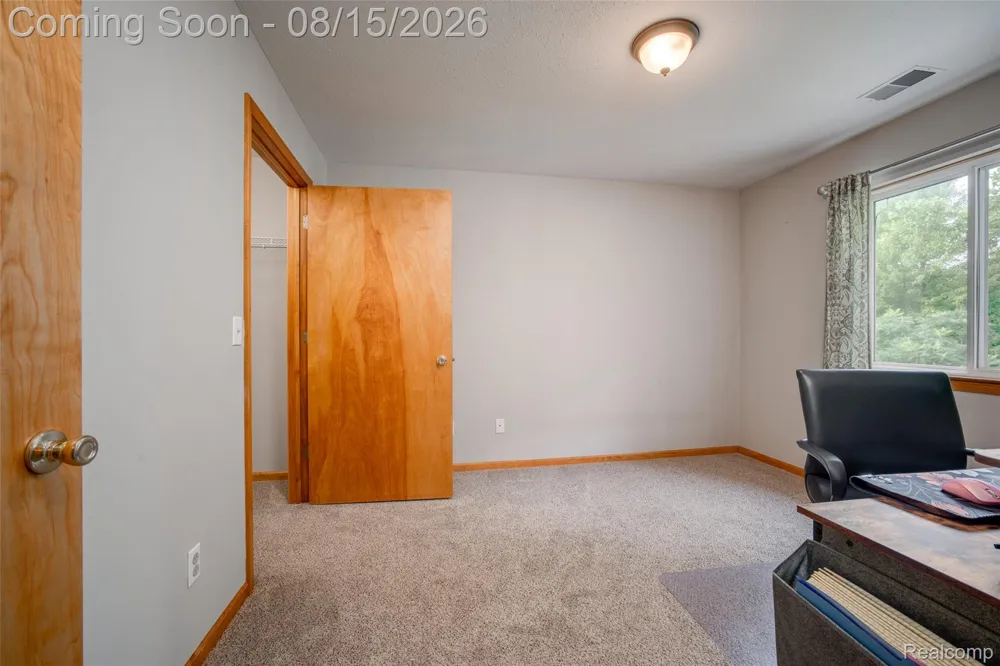 361 Marigold Circle Westland City, MI 48185