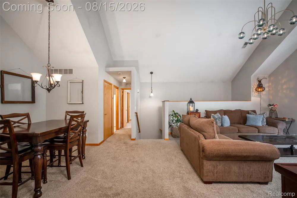 361 Marigold Circle Westland City, MI 48185