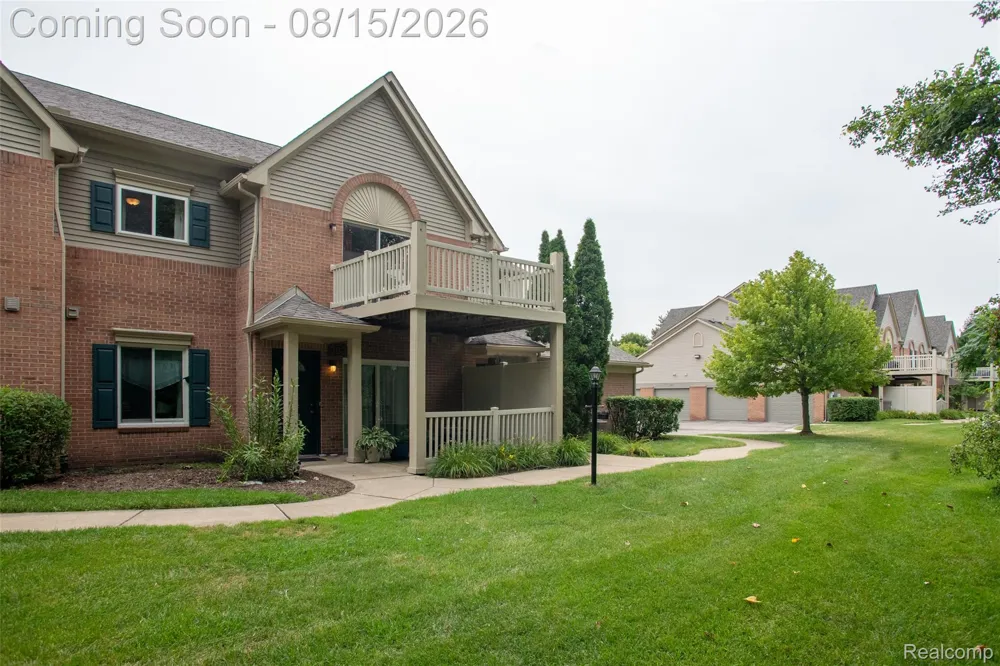 361 Marigold Circle Westland City, MI 48185