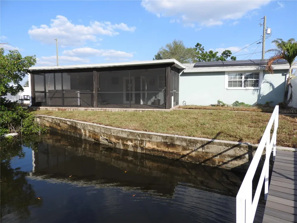 8822 ROCKY CREEK DRIVE Tampa, FL 33615