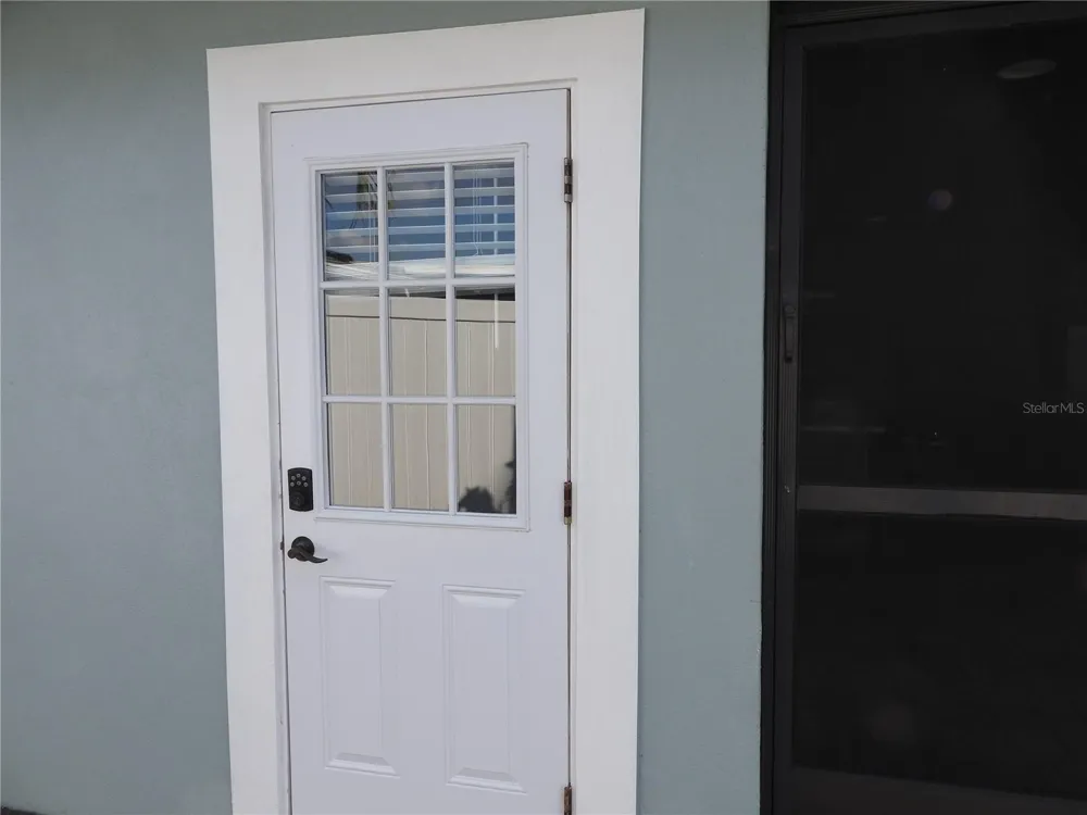 8822 ROCKY CREEK DRIVE Tampa, FL 33615
