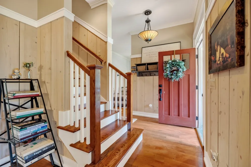 18 Admiral Ln Rock Island, TN 38581