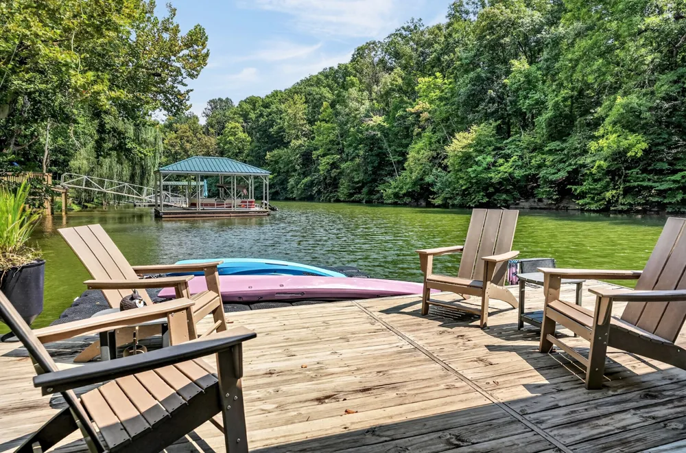 18 Admiral Ln Rock Island, TN 38581