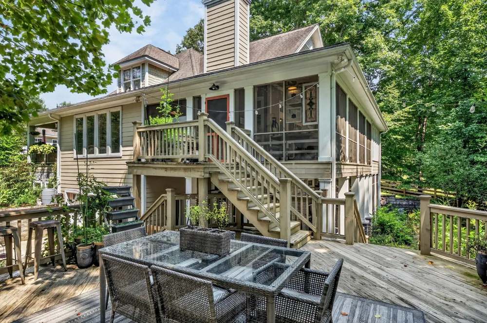 18 Admiral Ln Rock Island, TN 38581