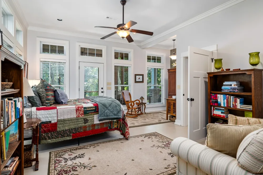 18 Admiral Ln Rock Island, TN 38581