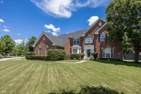 5889 Pebblestream Drive