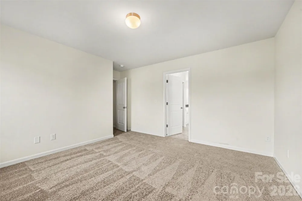 618 Oak Brook Drive Salisbury, NC 28146