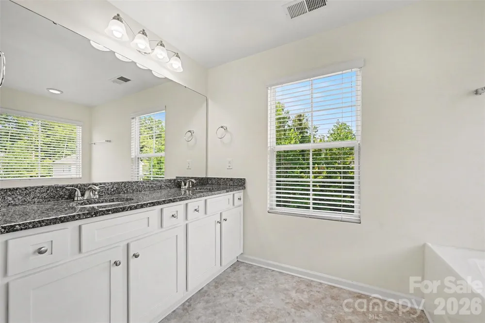 618 Oak Brook Drive Salisbury, NC 28146