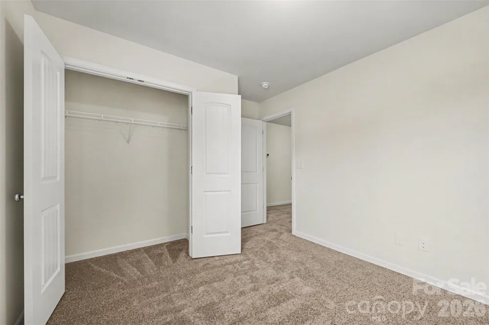 618 Oak Brook Drive Salisbury, NC 28146