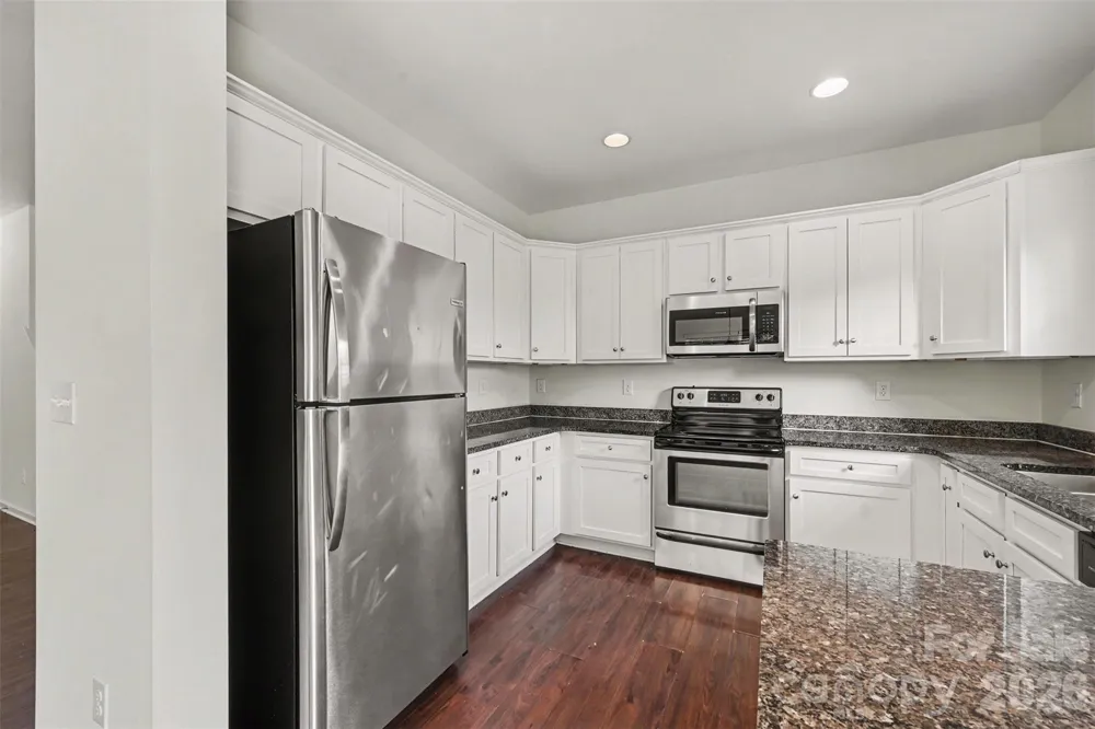 618 Oak Brook Drive Salisbury, NC 28146