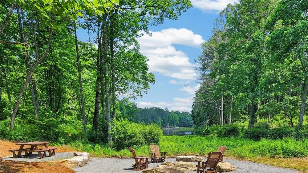 188 Pinnacle Drive Ellijay, GA 30540