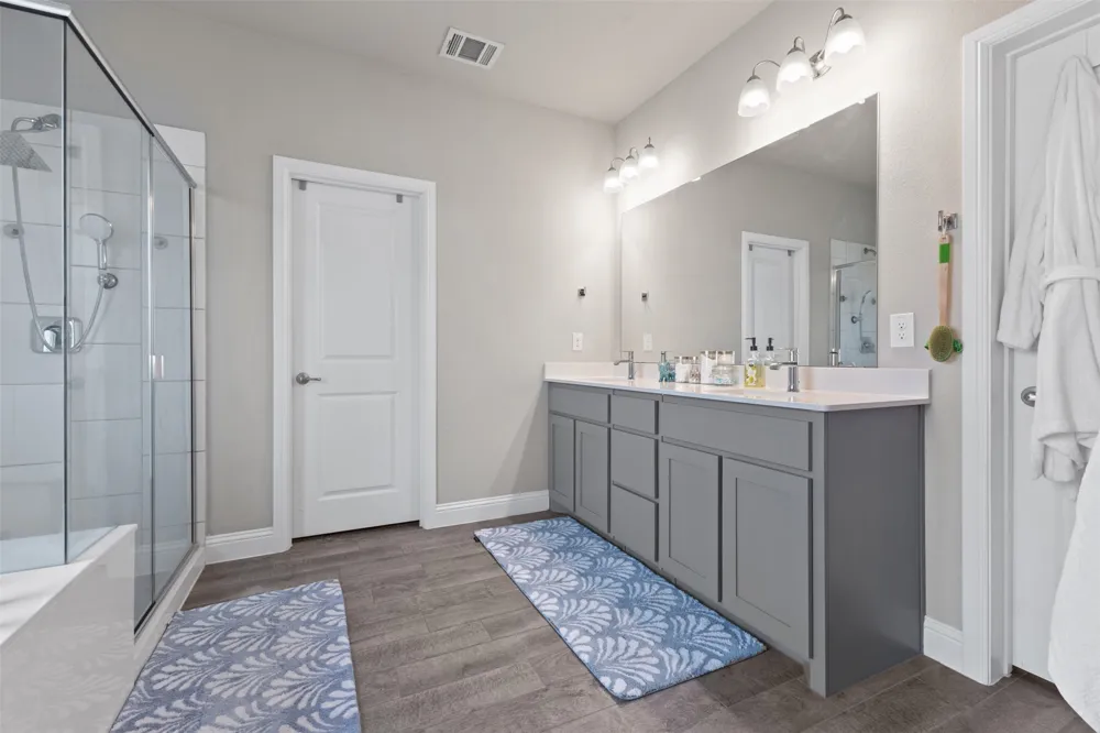 1029 Greencove Drive Midlothian, TX 76065