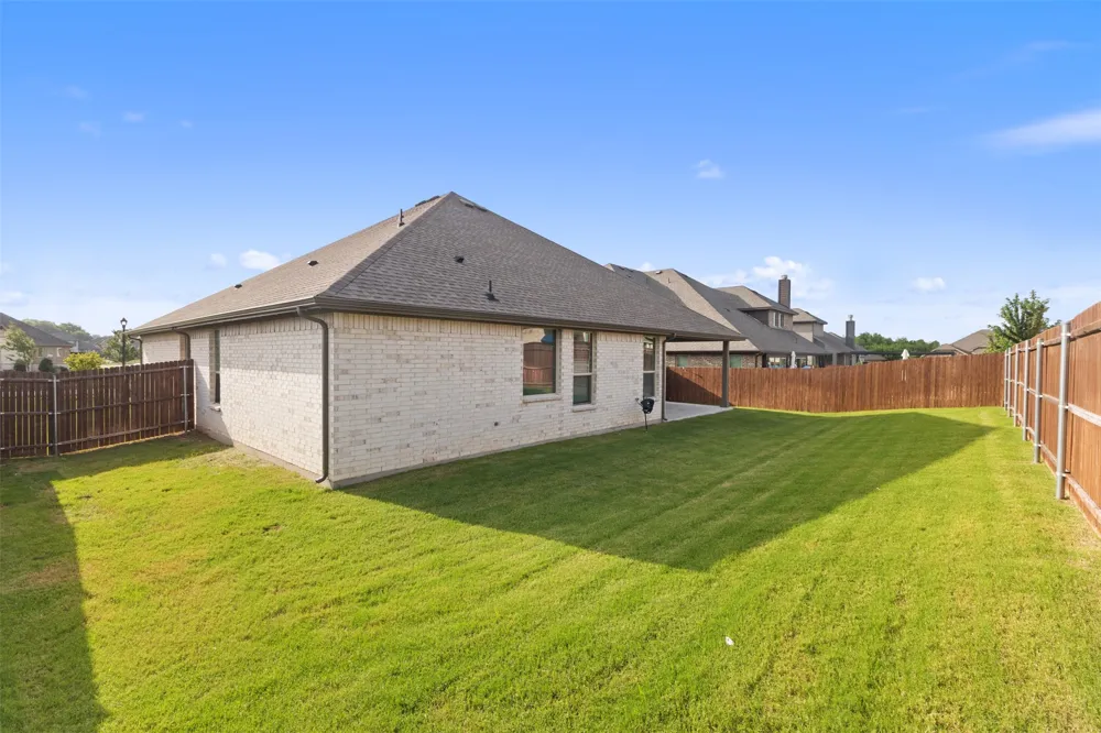 1029 Greencove Drive Midlothian, TX 76065