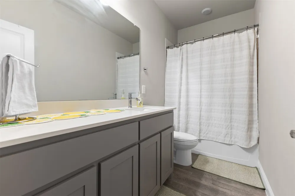 1029 Greencove Drive Midlothian, TX 76065