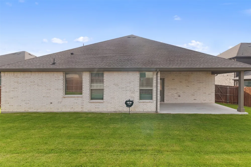 1029 Greencove Drive Midlothian, TX 76065