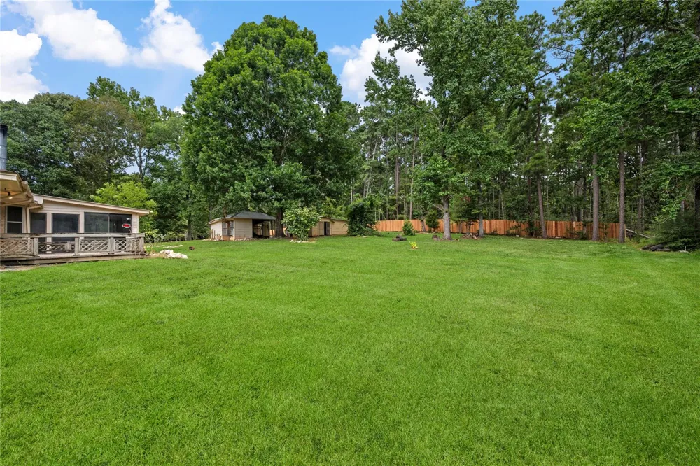 140 Pine Valley Drive Livingston, TX 77351