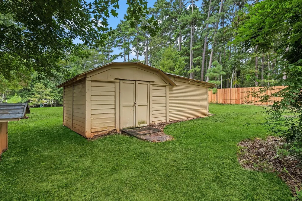 140 Pine Valley Drive Livingston, TX 77351
