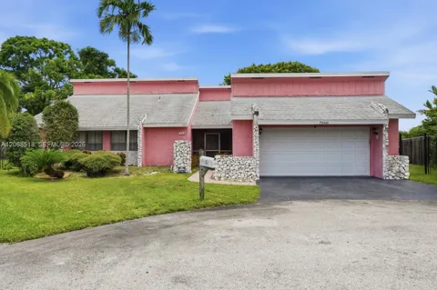 7300 Corkwood Ter