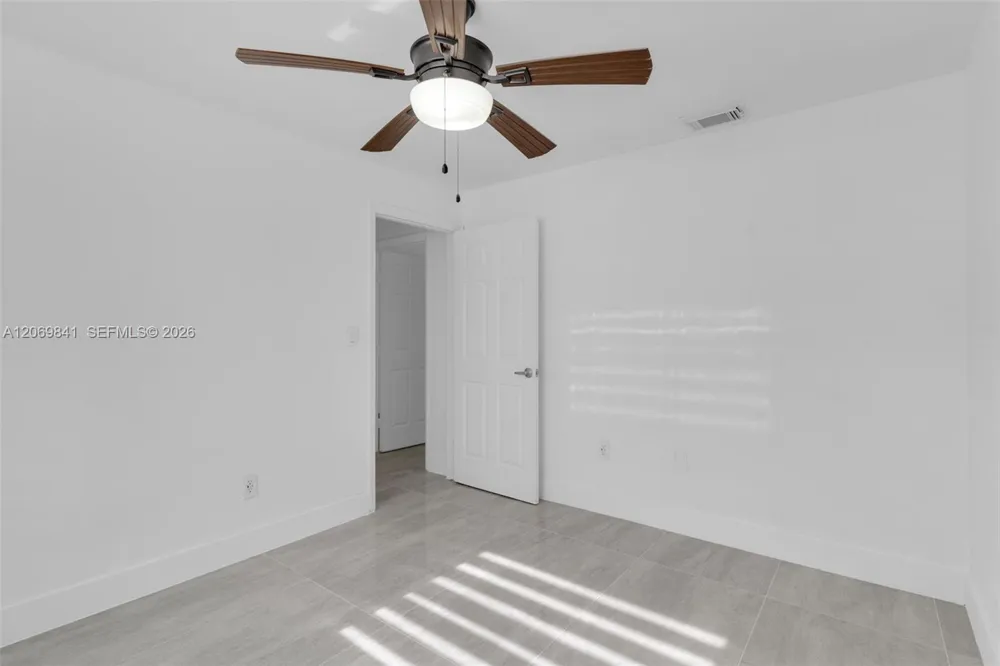 9999 NW 25th Ter Doral, FL 33172