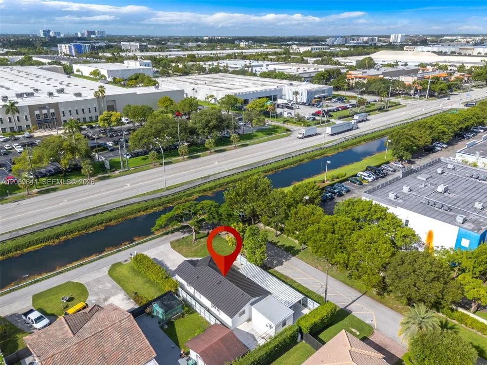 9999 NW 25th Ter Doral, FL 33172