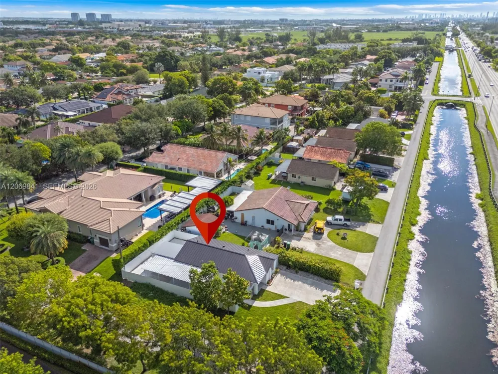 9999 NW 25th Ter Doral, FL 33172