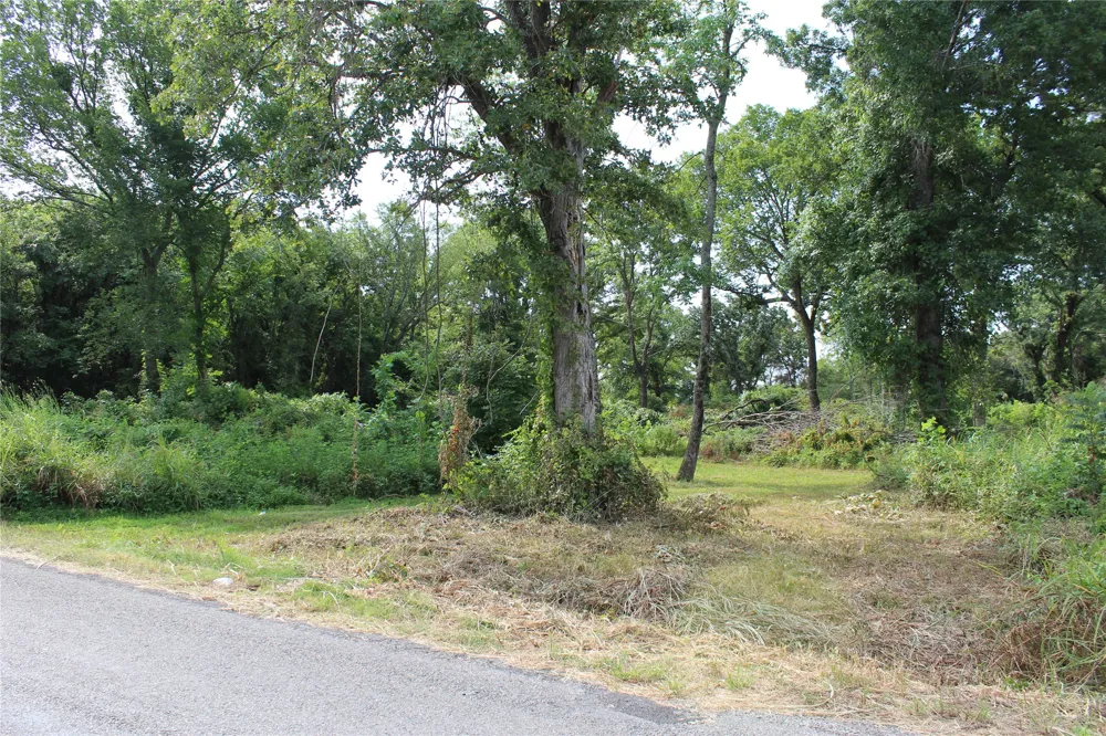 422806 E 1150 Eufaula, OK 74432