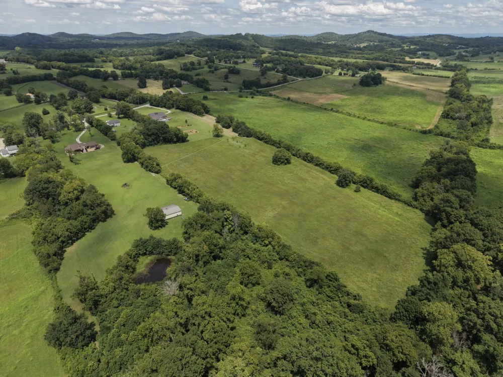 2865 McCanless Rd Nolensville, TN 37135