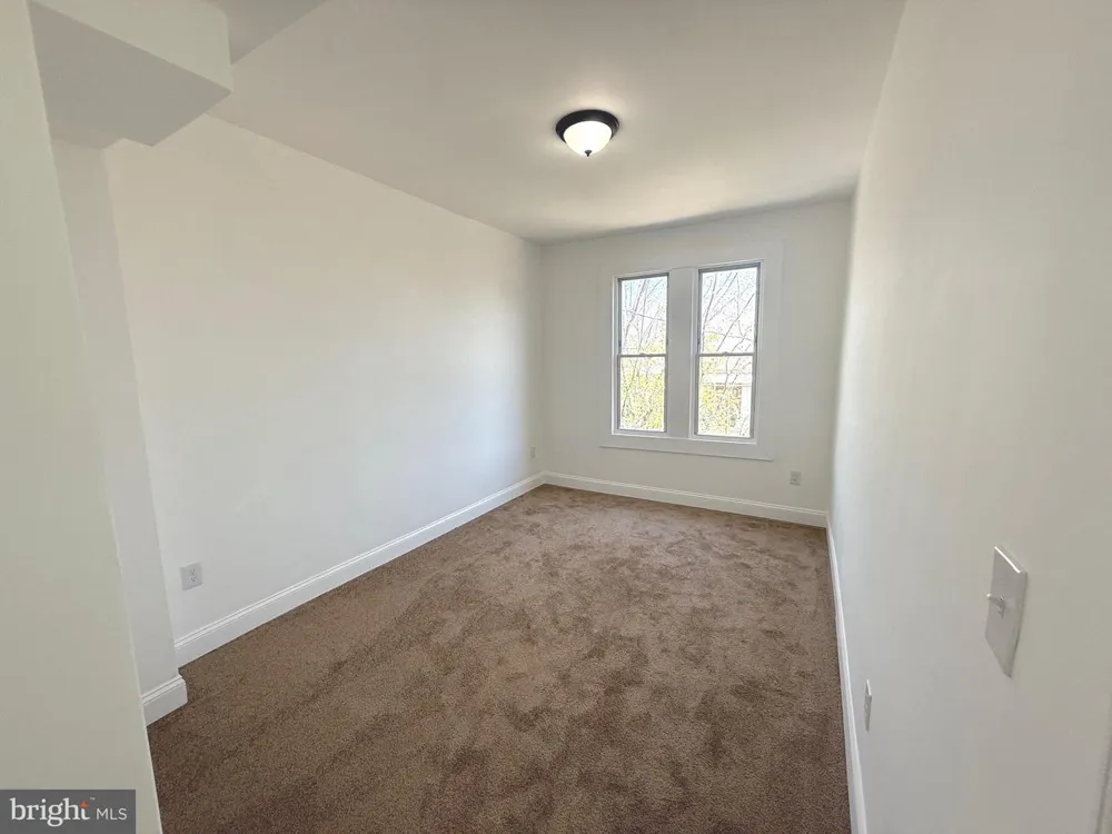 1601 LONGWOOD STREET Baltimore, MD 21216