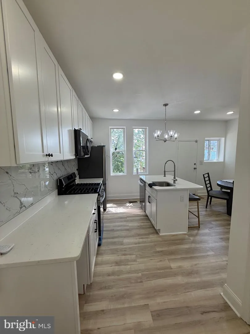 1601 LONGWOOD STREET Baltimore, MD 21216